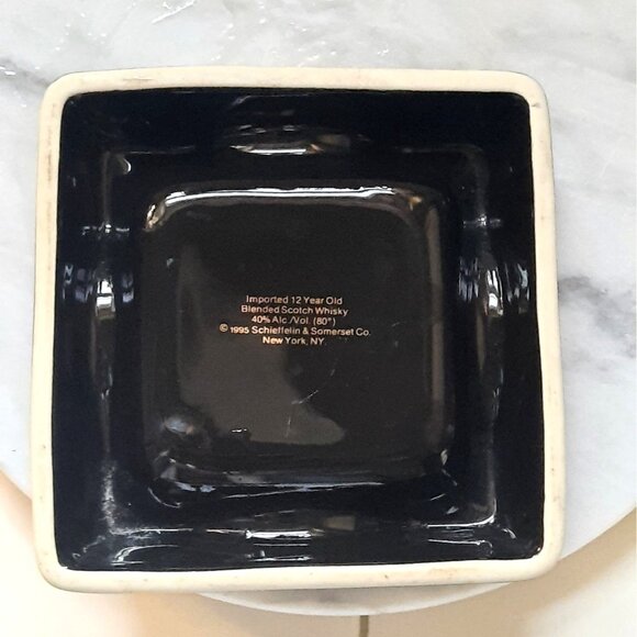Vintage Ashtray Johnnie Walker Black Label Extra Special Aged 12 Years 1995 Blac - Picture 2 of 4